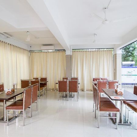 Fabhotel Limestone Aura Hyderabad Exterior foto