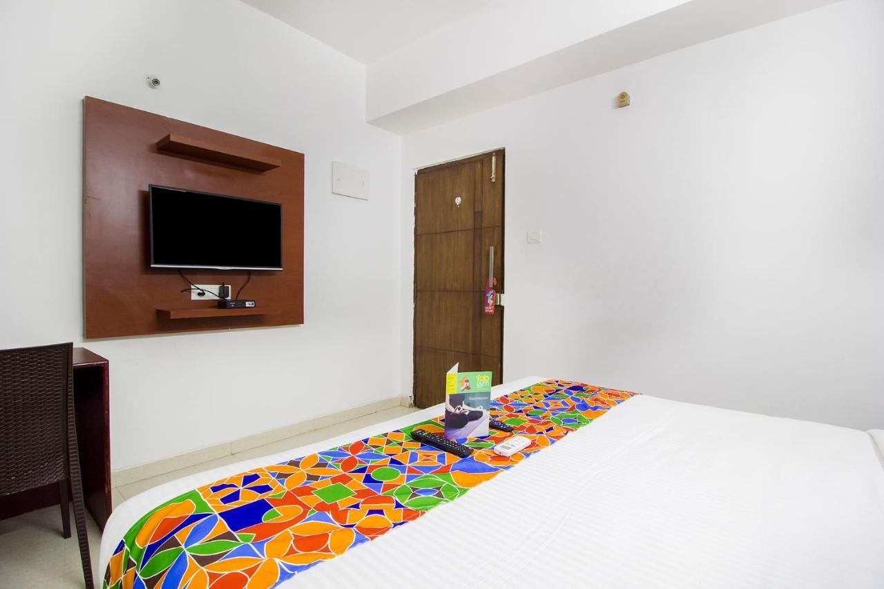 Fabhotel Limestone Aura Hyderabad Exterior foto